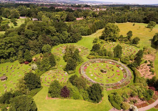 Sir Thomas and Lady Dixon Park